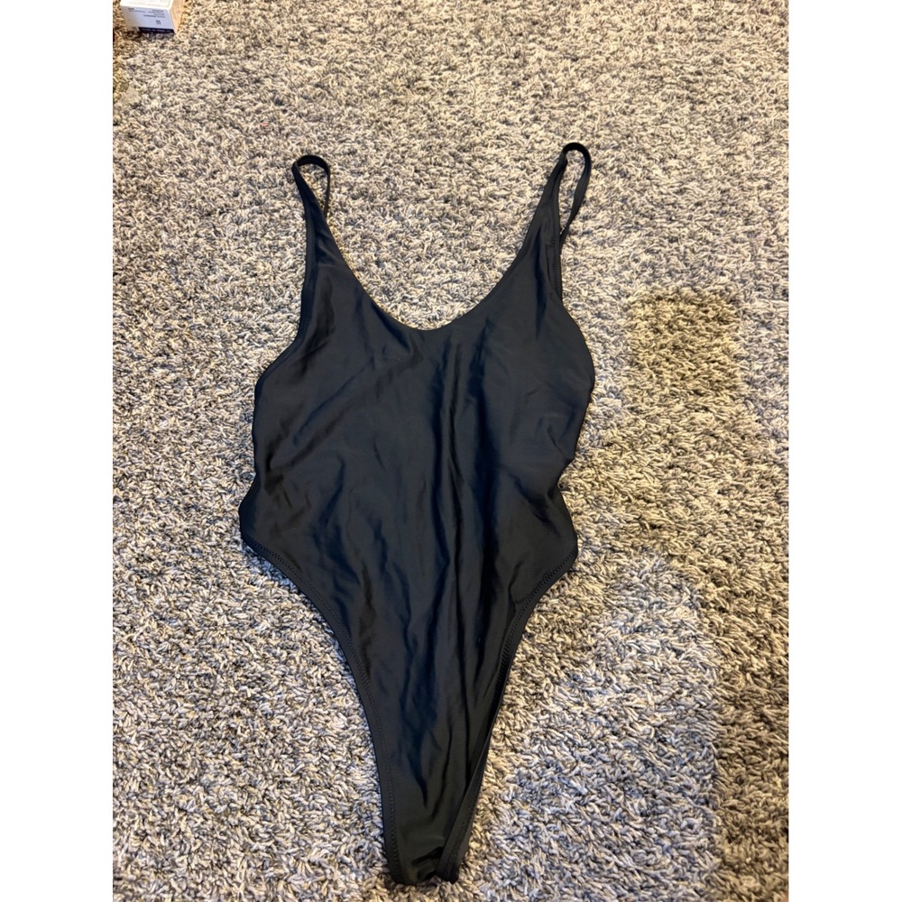 Relleciga Black One Piece Swimsuit High Cut V-Neck Adjustable Straps Size M